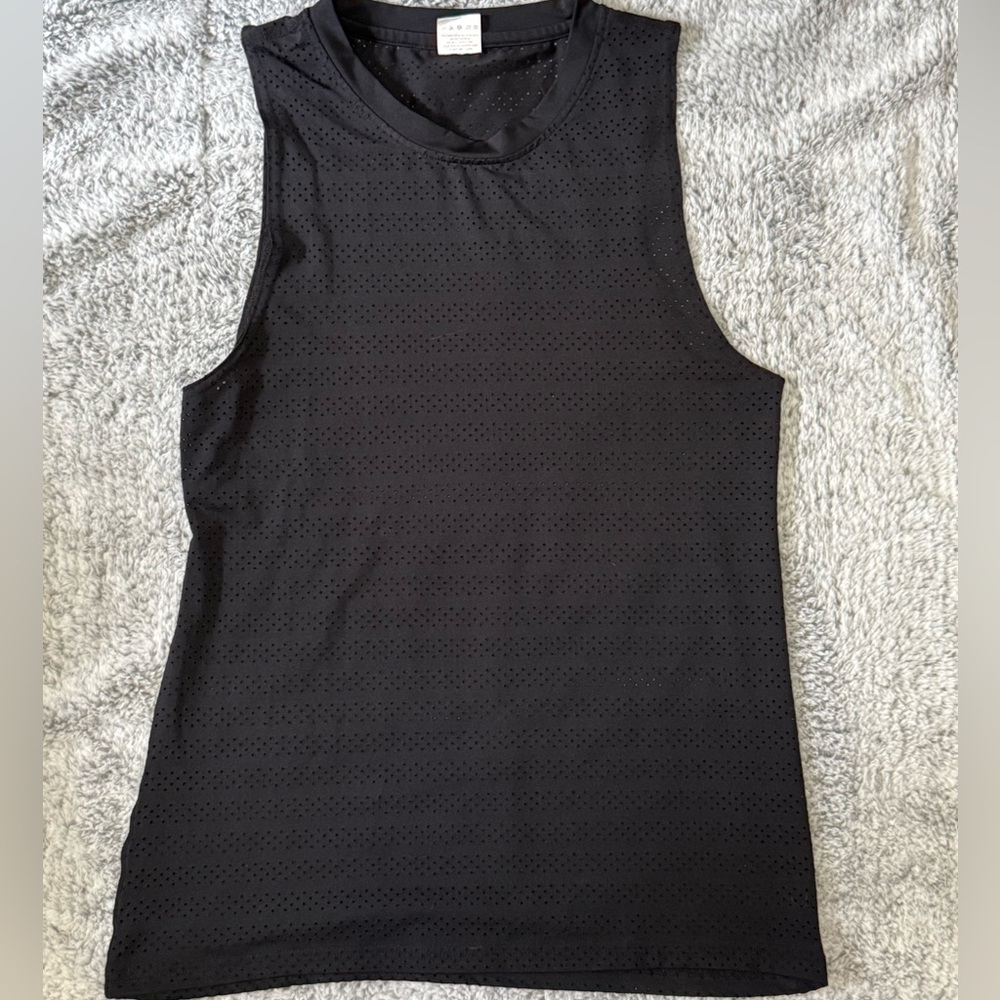 EUC Zyia Black Chill Muscle Tank sz S
